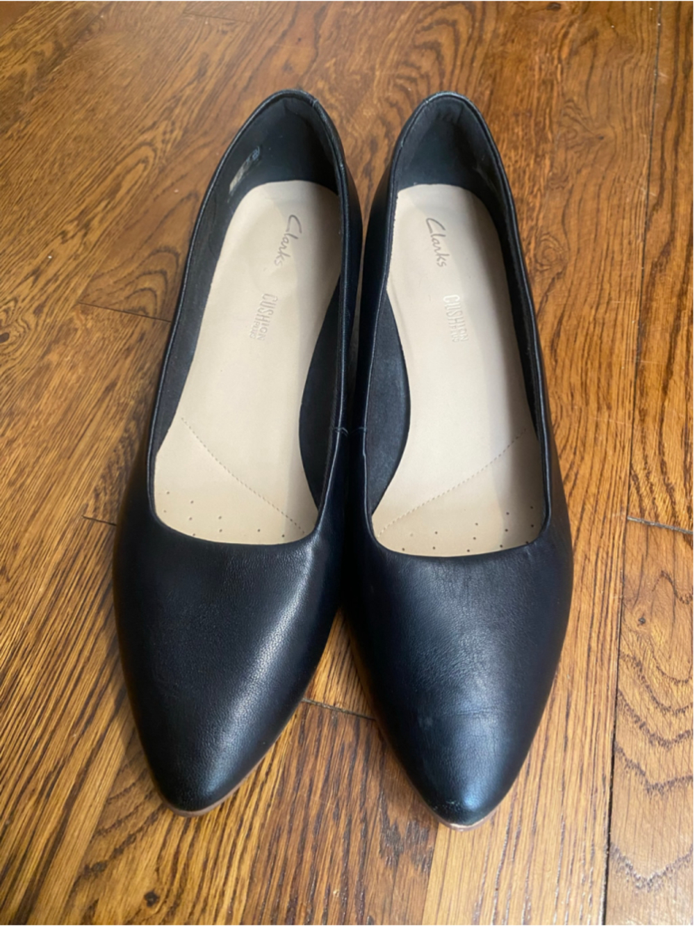 Clarks Sense35 Leather Low Heel Pumps Court Black Pointed Toe Quiet Luxury 9.5 M